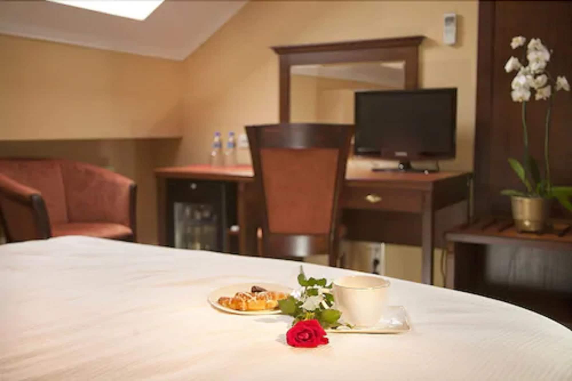 Kobza Haus Old Town Bed & Breakfast กดัญสก์ ภายนอก รูปภาพ